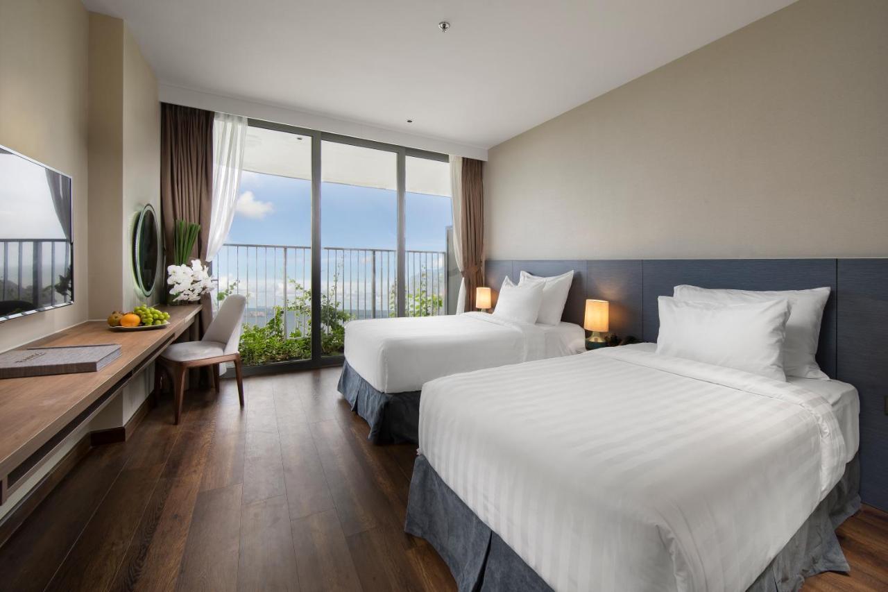 Flamingo Premium Lan Ha Bay Resort Hai Phong Exterior foto